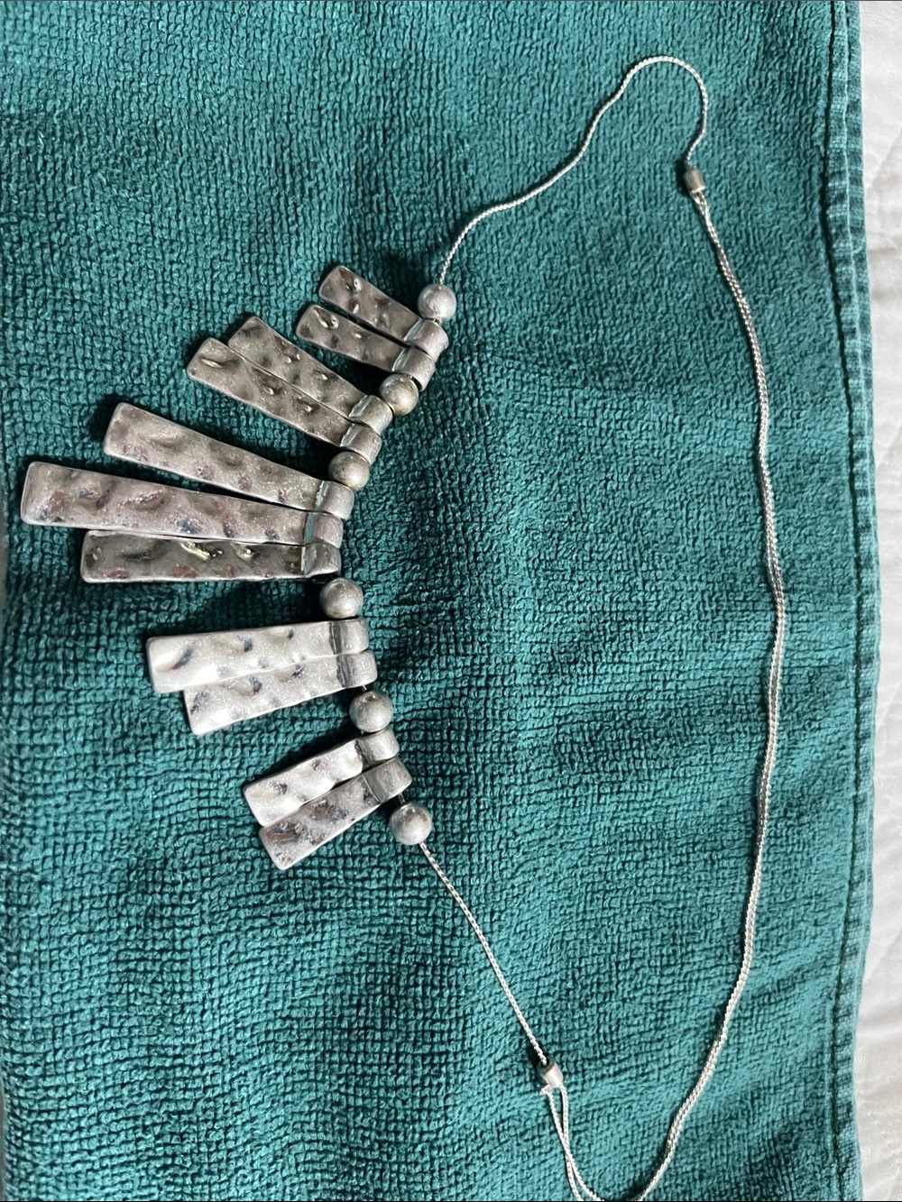 Adjustable necklace.  Silver.